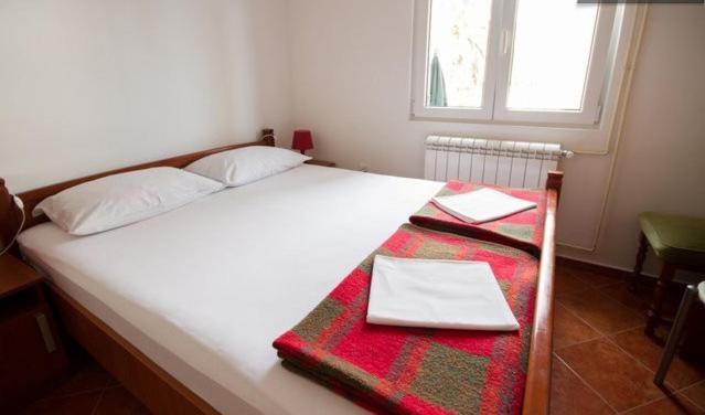 Apartments & Rooms M Petrovac Habitación foto