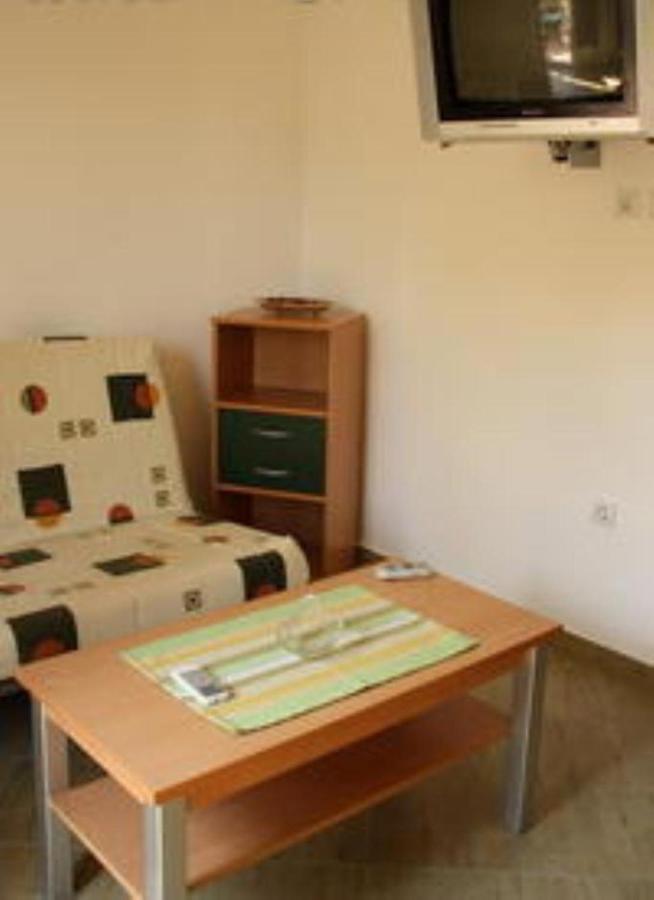 Apartments & Rooms M Petrovac Habitación foto